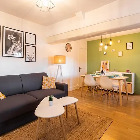 Dify Grillet - Cordeliers Apartmán *